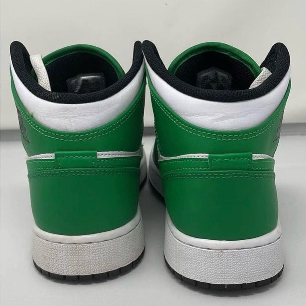 Jordan 1 Lucky Greens Size 6.5 - Picture 5 of 6
